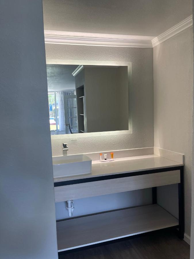 Mainstay Suites Florence Exterior foto